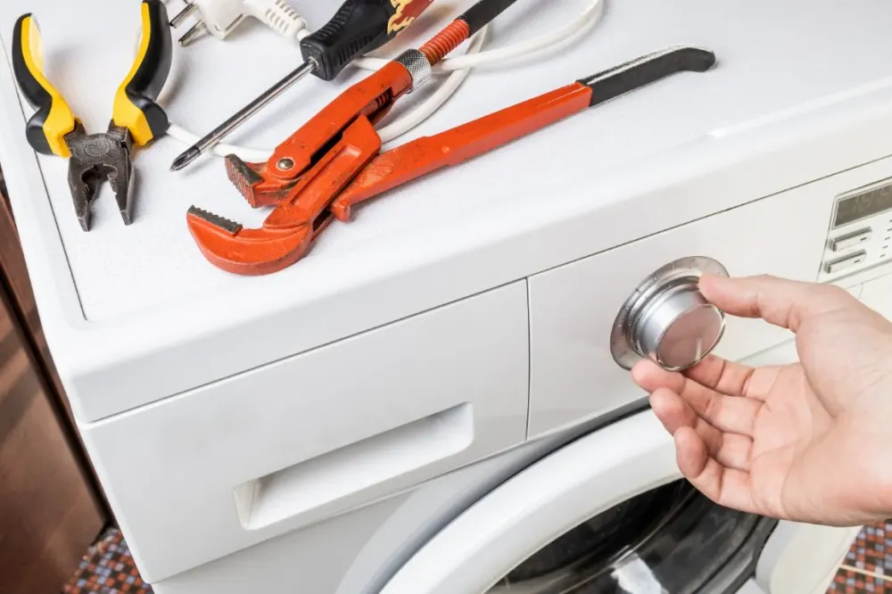 Réparation électroménager à domicile à Solignac